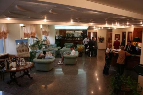 Itaca Hotel Барлетта Экстерьер фото