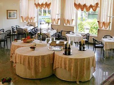 Itaca Hotel Барлетта Экстерьер фото